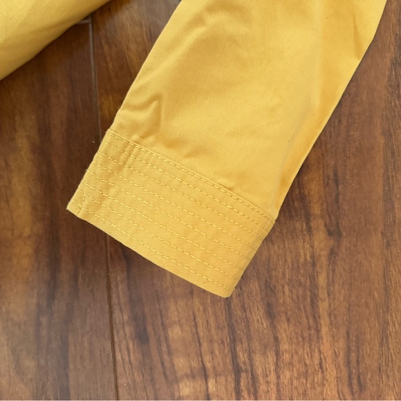 Rachel Zoe toddler light coat, water resistant, excellent condition! Wel… - Picture 7 of 8